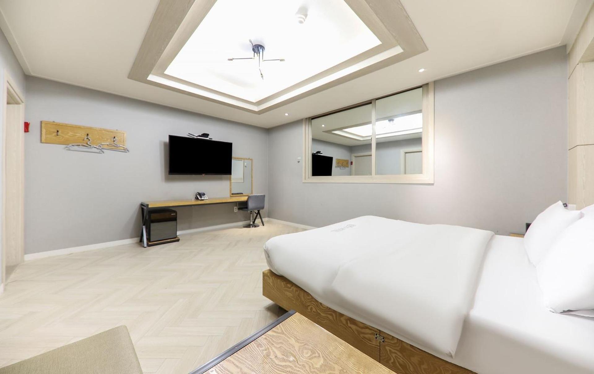 Eco Hotel Mokpo Exterior photo