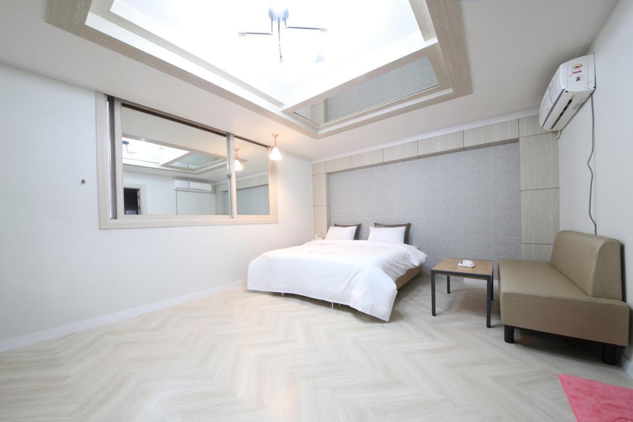 Eco Hotel Mokpo Exterior photo