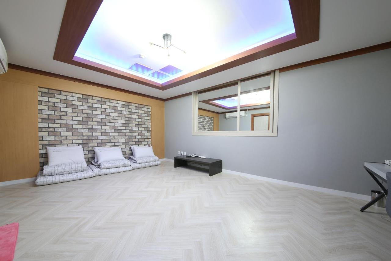 Eco Hotel Mokpo Exterior photo