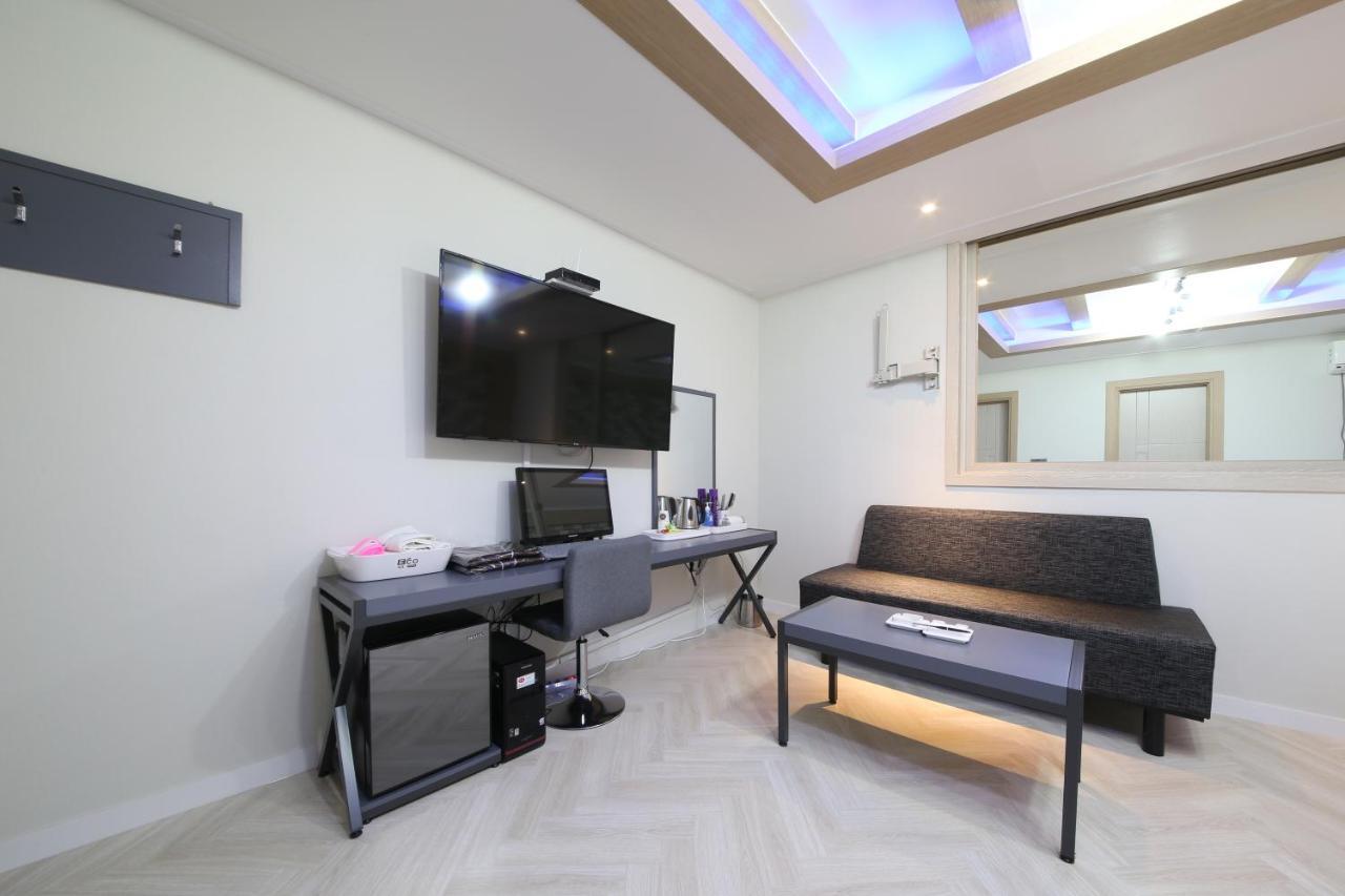 Eco Hotel Mokpo Exterior photo