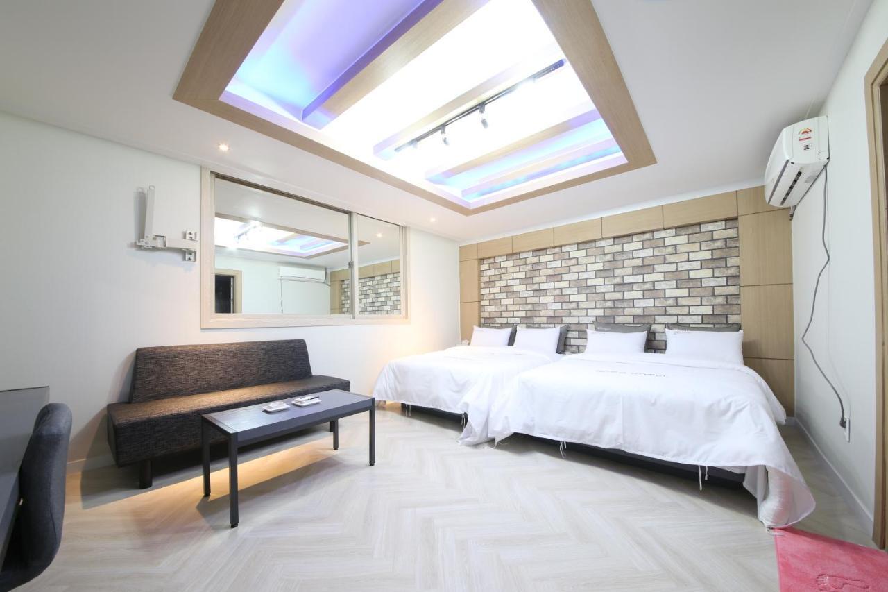 Eco Hotel Mokpo Exterior photo